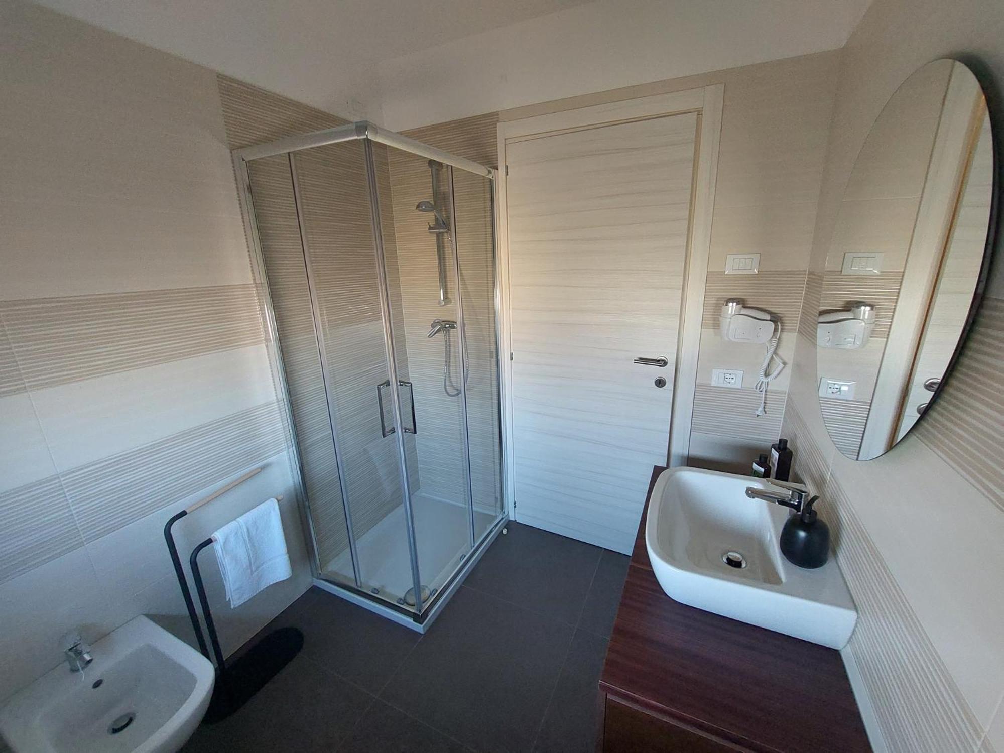 Locanda Rossa Hotell Romans di Varmo Rum bild